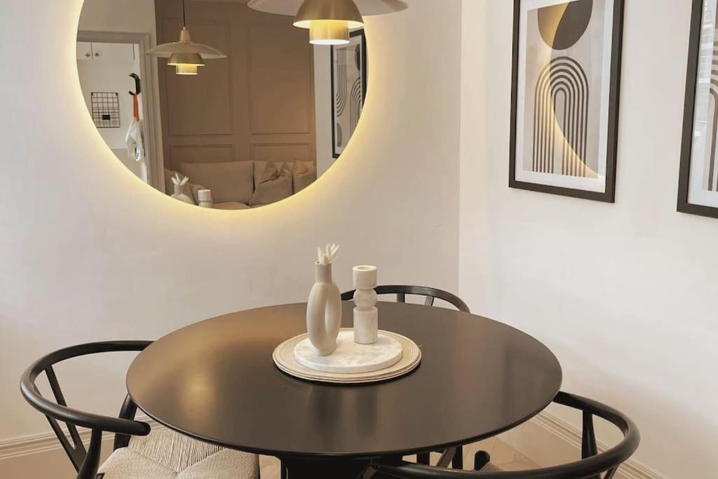 Apartament Courtyard Garden, Beautifully Finished Flat - Ba1 Bath Zewnętrze zdjęcie